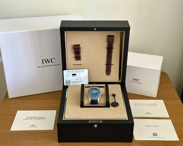 2023 iwc pilot timezoner le petit prince edition (iw395503) – box & papers