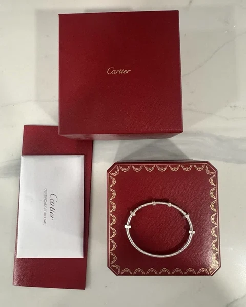 Bracelet cartier écrou en or blanc, taille 18