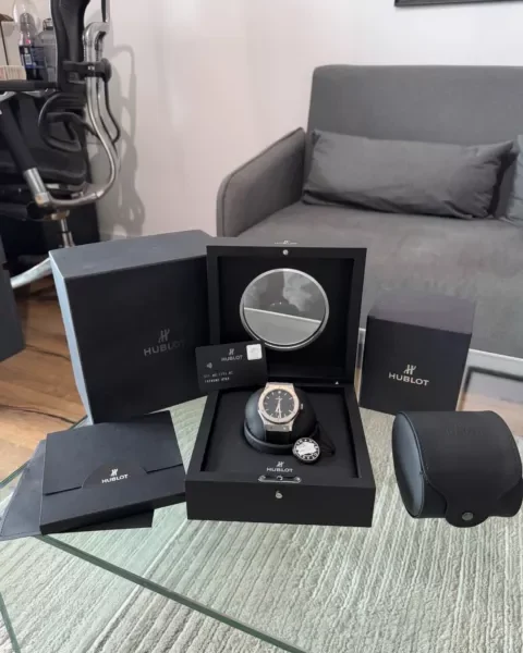 Hublot classic fusion titanium 45 mm 511.nx.1171.rx