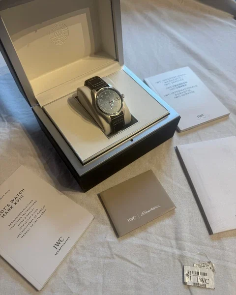 Montre d’aviateur iwc iw327010 le petit prince mark xviii – cadran bleu – automatique